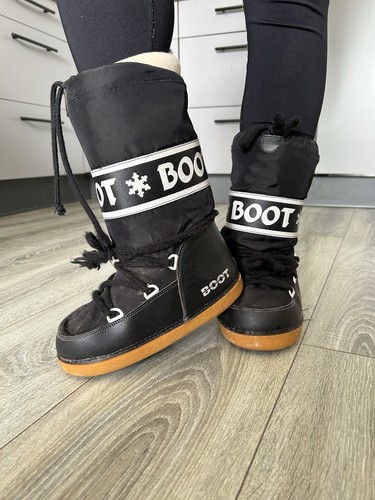 Moon boot - moon,