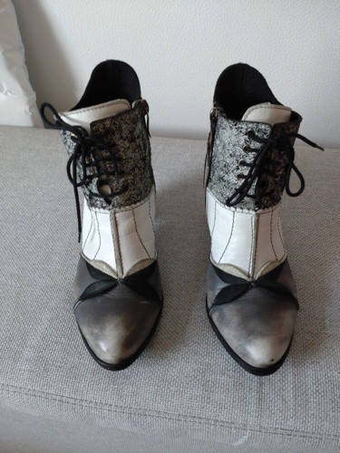 Stiefeletten grau weiß - grau,,